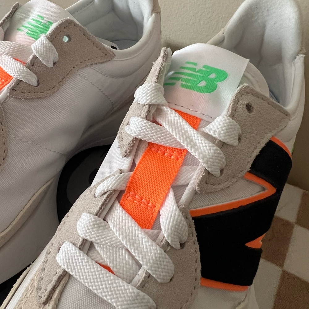 New Balance 327 Sneakers Lime Leaf/Hot Mango WS327NC Women’s Size 6.5 BNIB - Picture 7 of 16